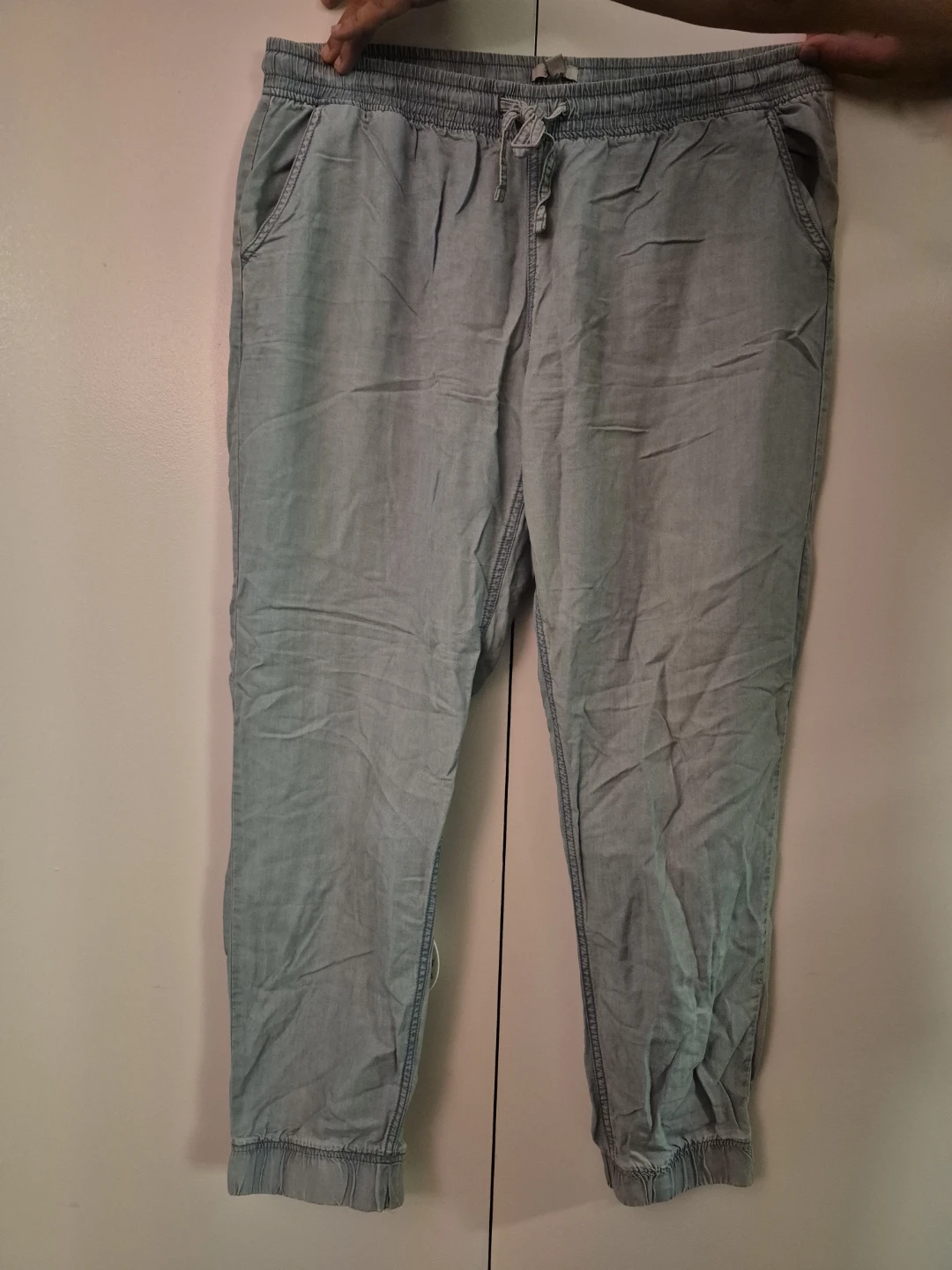Light Wash Jogger Pants