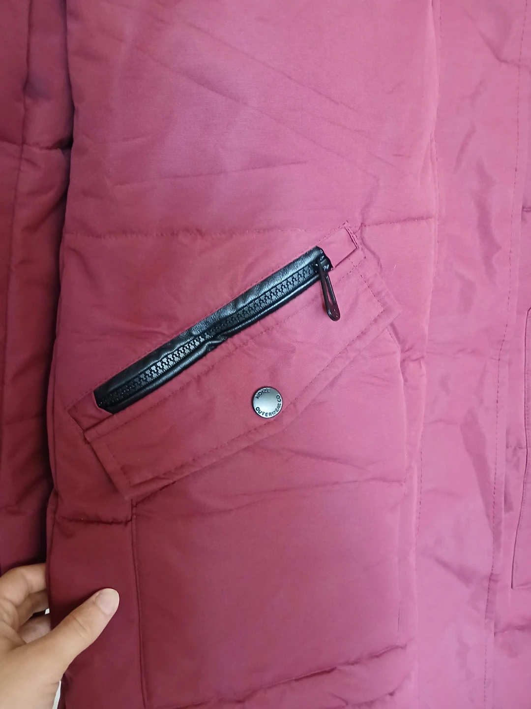 Noize burgundy winter coat with black fur trim, size S - photo 3