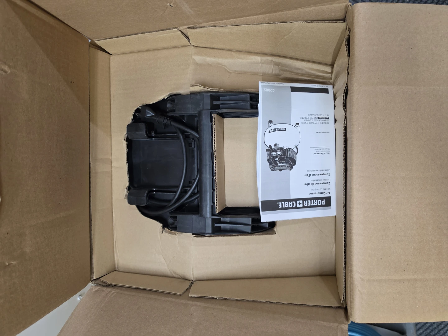 PORTER+CABLE 6 Gallon Air Compressor - photo 3