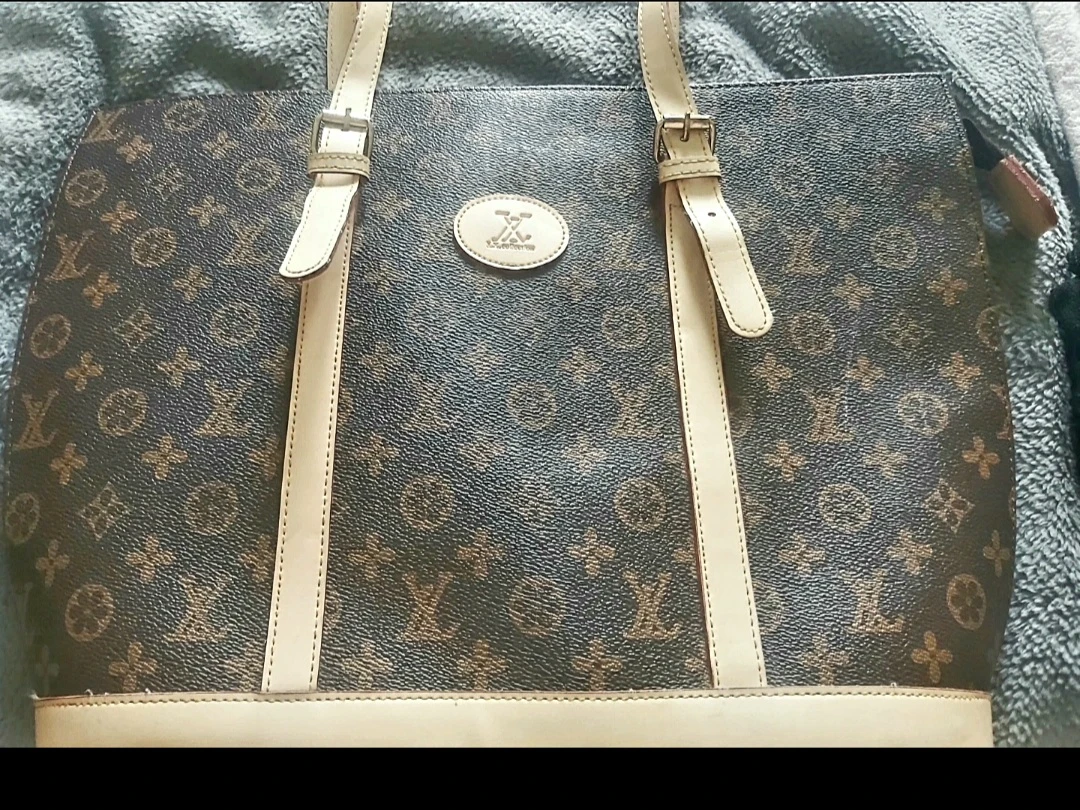 Louis Vuitton Monogram Tote Bag