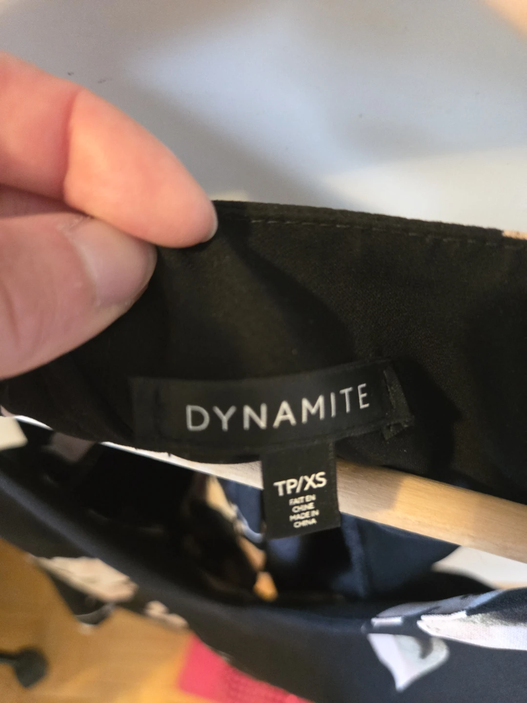 Dynamite Black Floral Sleeveless Top XS - photo 3
