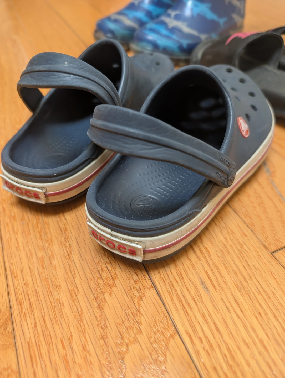 Kids shoes bundle, Size 11-12 (Eu 29-30), 5 pairs for one price - photo 2