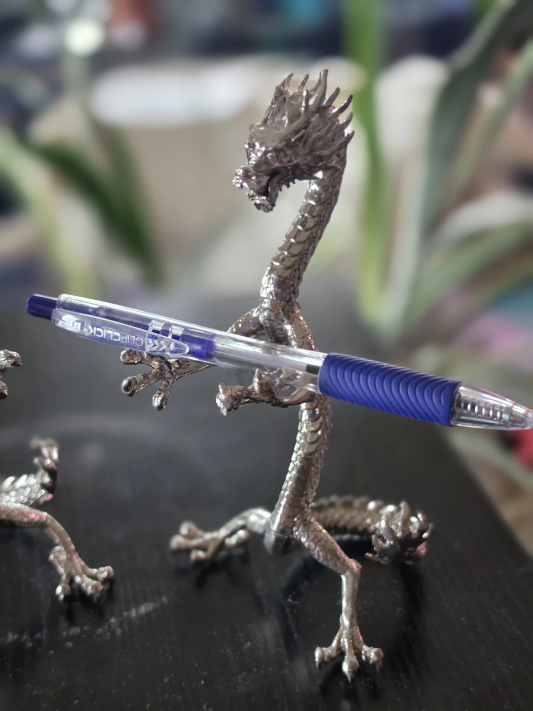 pair of Dragon with Sphere Stand - photo 3