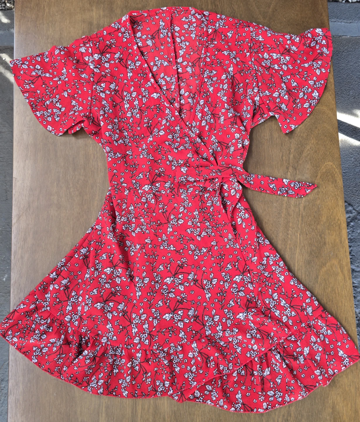 Red Floral Wrap Dress - Size L - Adjustable Tie - 34" Length