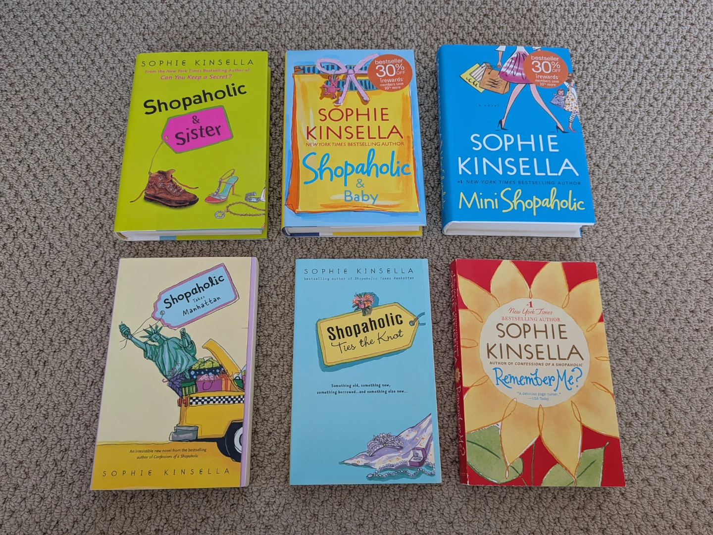 Sophie Kinsella Shopaholic Book Set ⚽