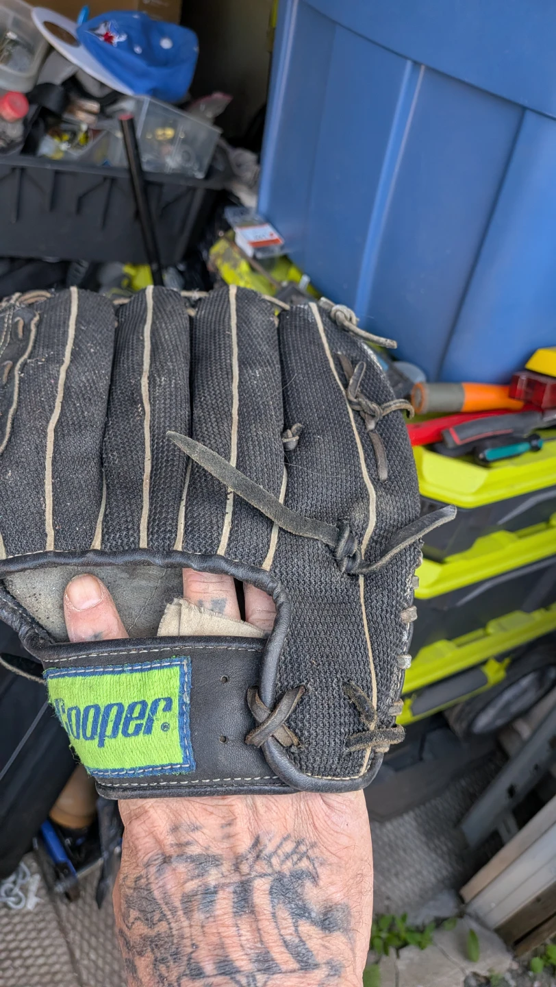 Cooper Baseball Glove - photo 3