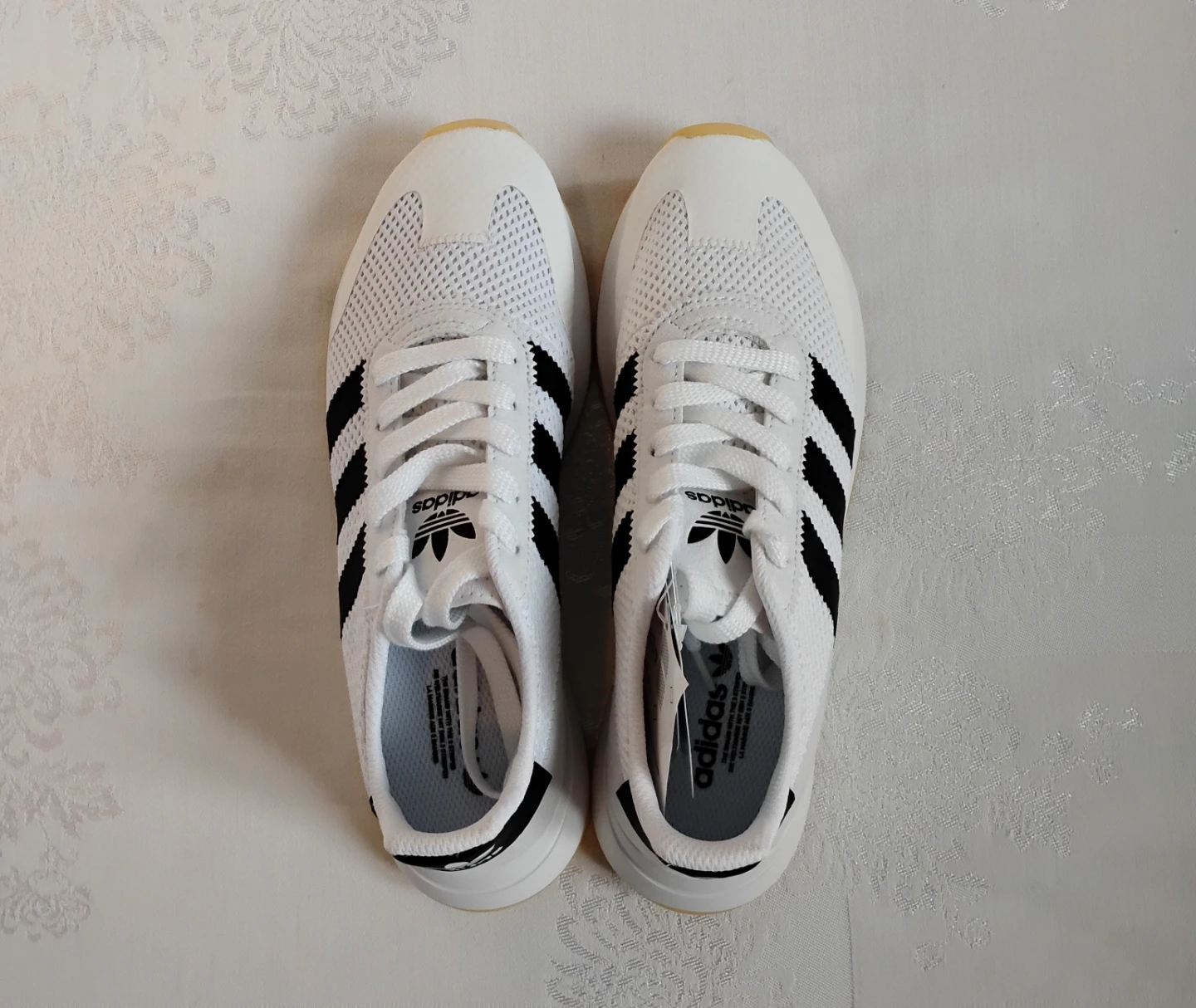 Ladies 70's Style Genuine Leather Sneakers - photo 4