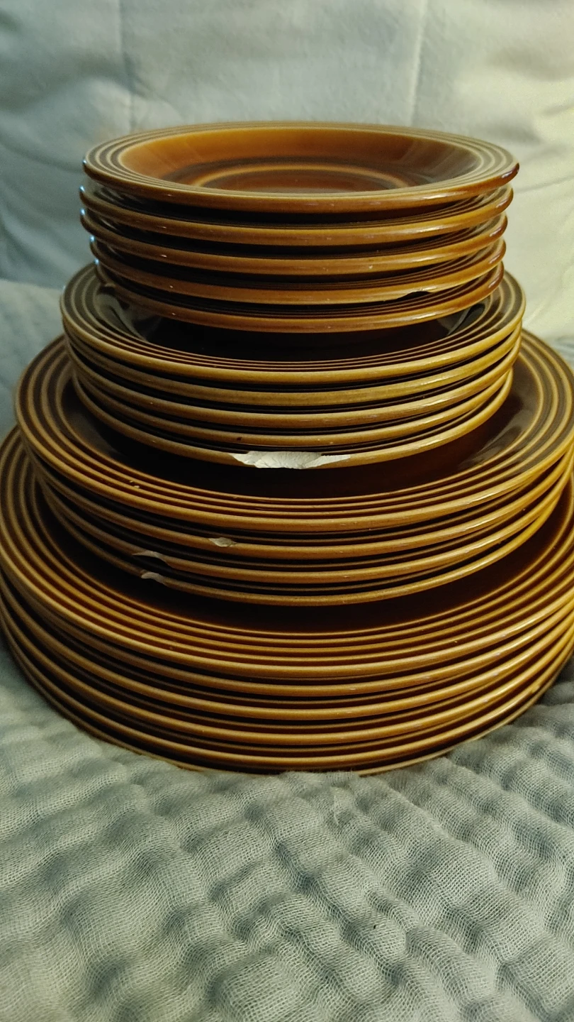 Vintage 1970's Hornsea Heirloom Dinnerware - photo 4