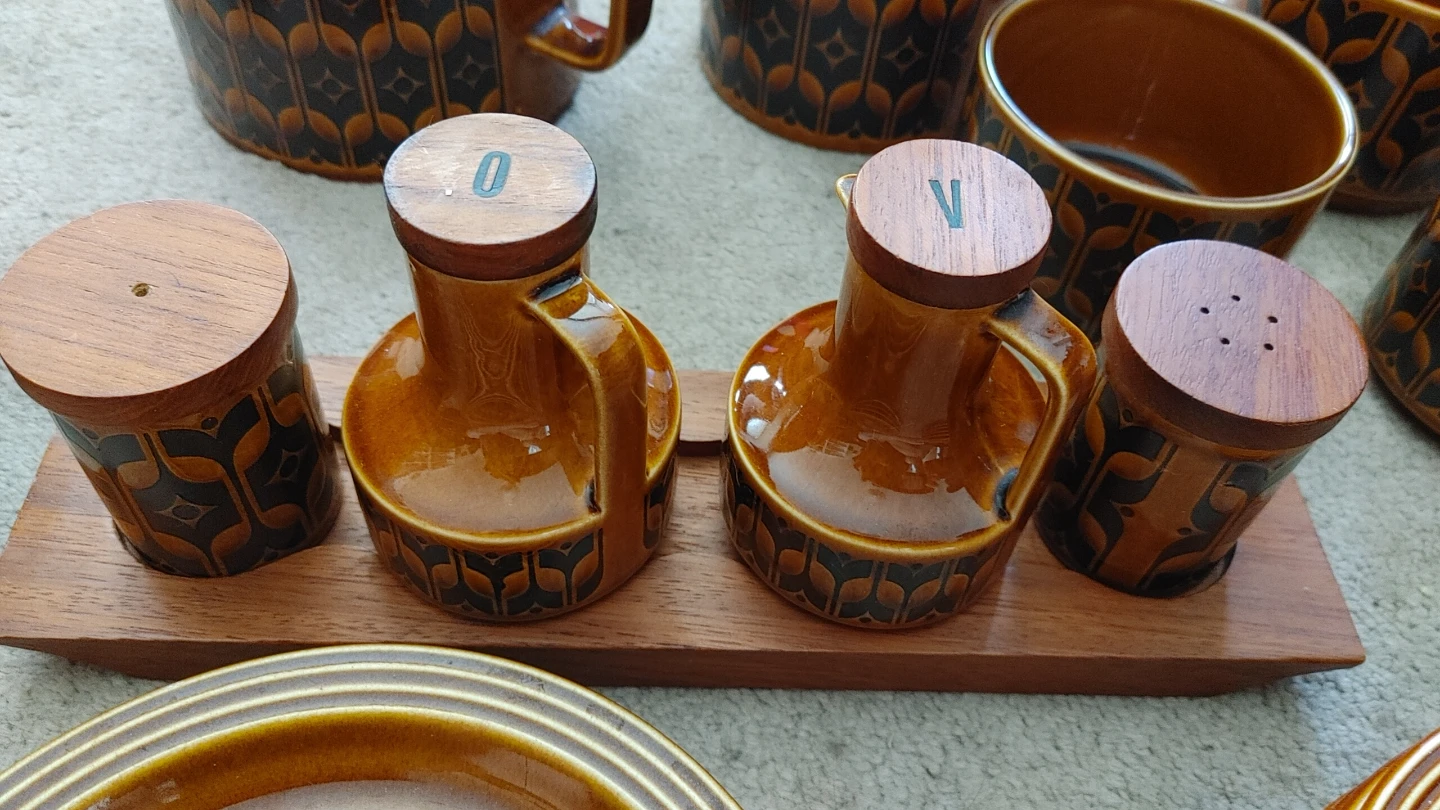 Vintage 1970's Hornsea Heirloom Dinnerware - photo 5