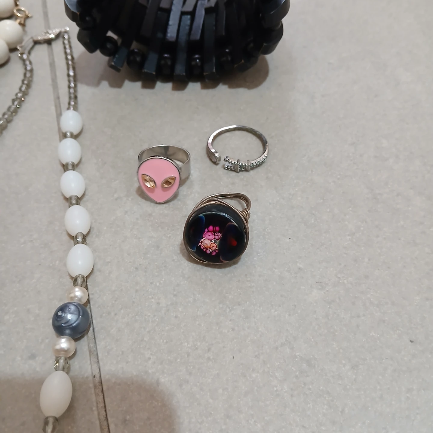 ⚽ Assortment of Jewelry - photo 2