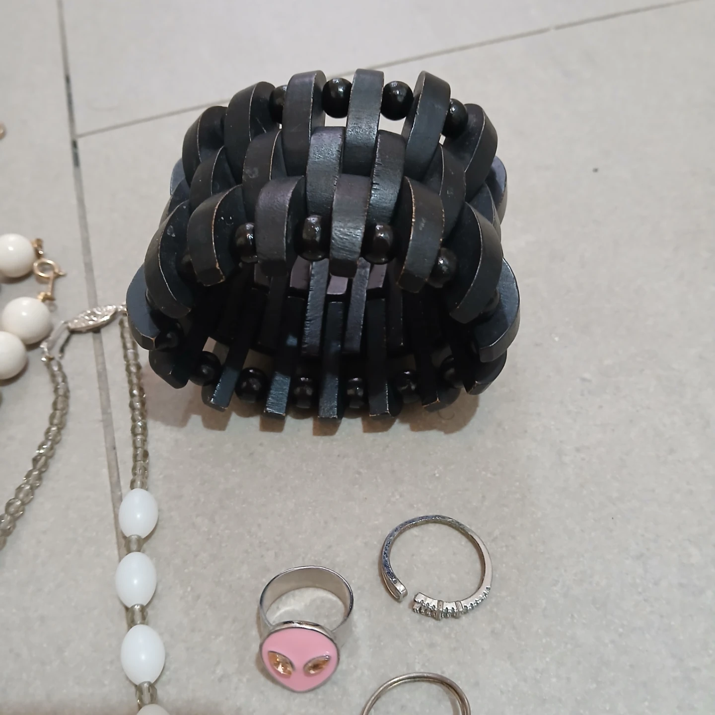 ⚽ Assortment of Jewelry - photo 3