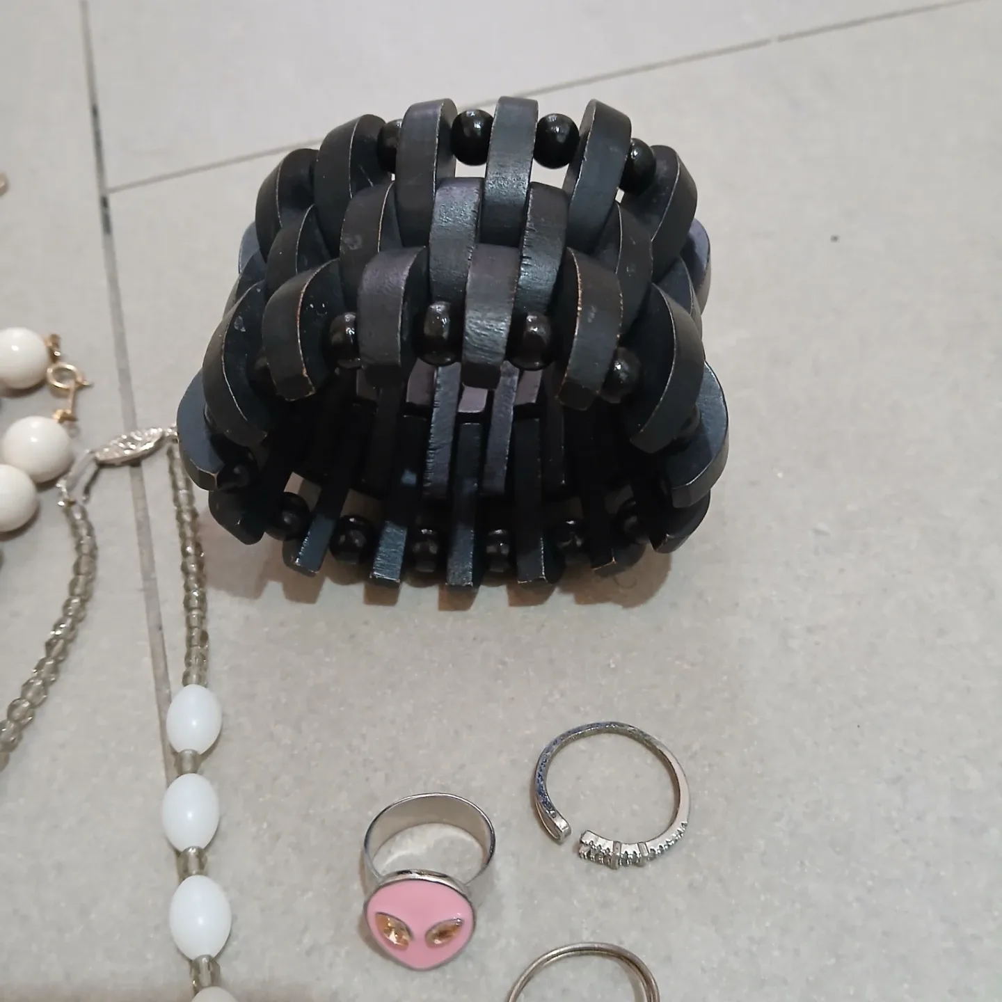 ⚽ Assortment of Jewelry - photo 3