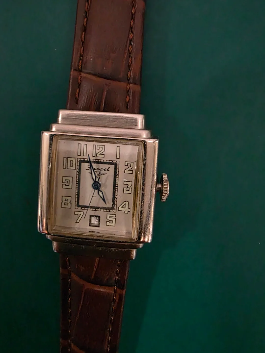 Vintage Fossil Rectangle White Dial Watch Brown Leather Strap