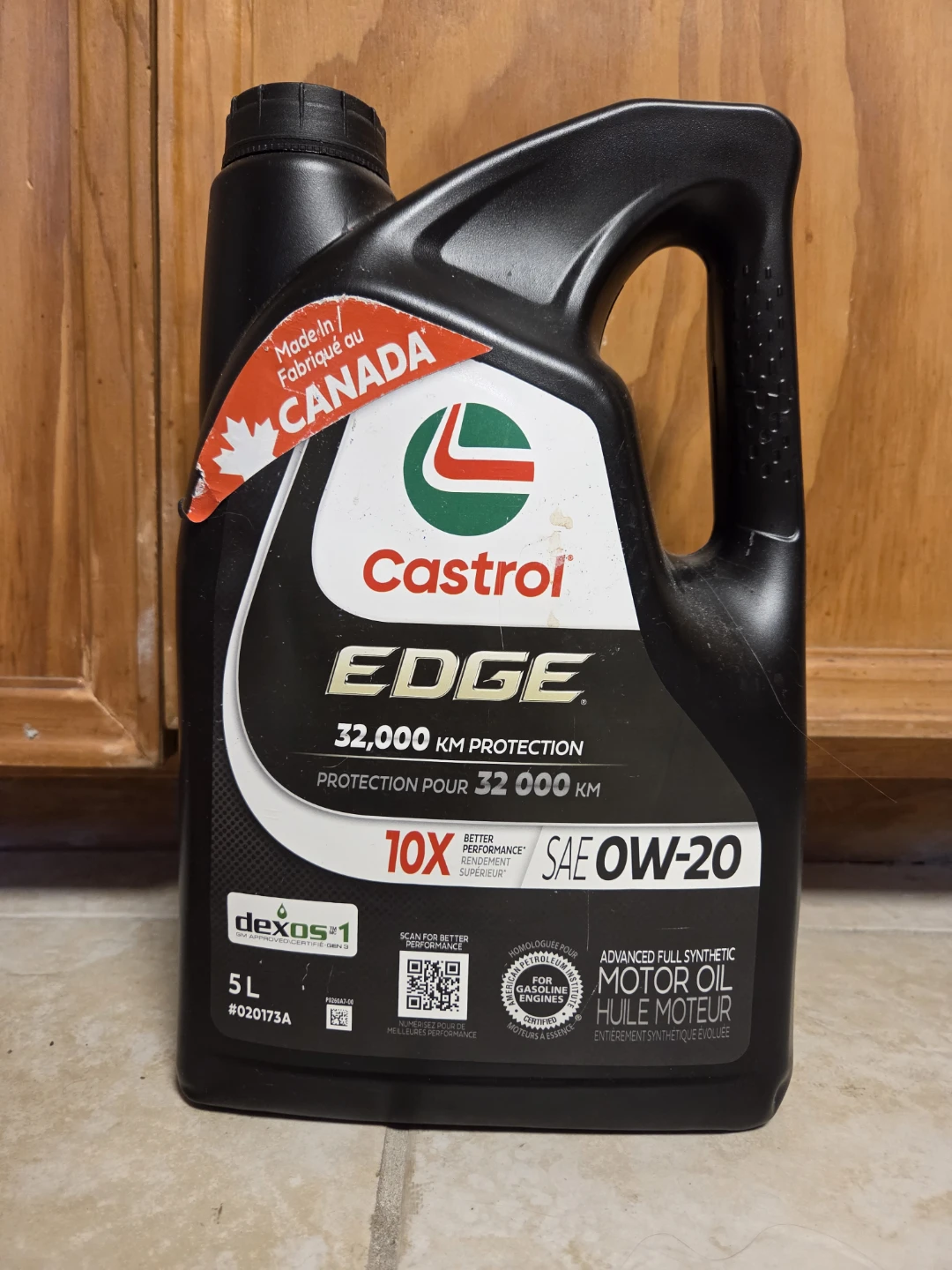 Castrol EDGE 5L 0W-20 Motor Oil & Fram PH6607 Oil Filter - photo 3