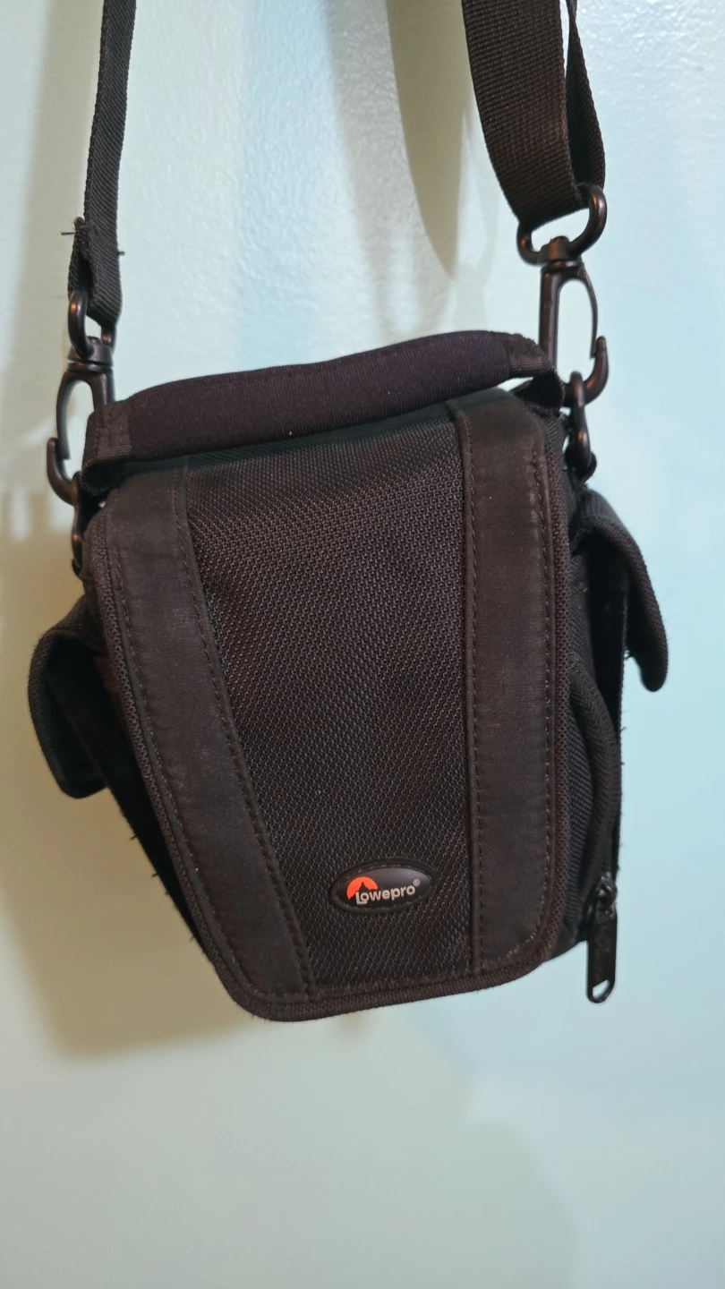 Lowepro Camera Bag - photo 2