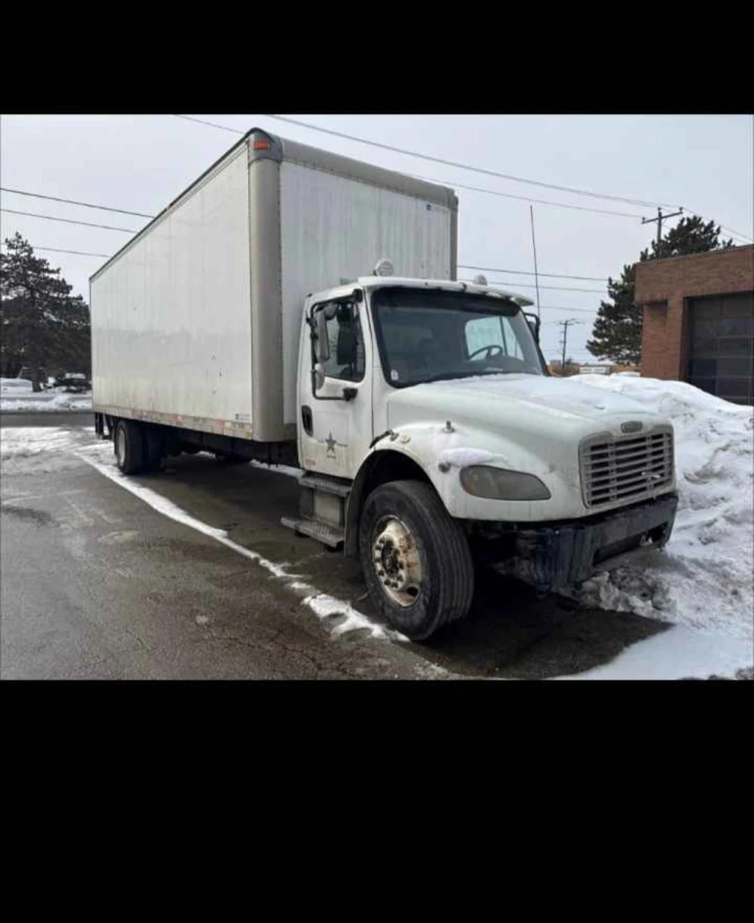 Jeff's Junk Removal Moving & Delivery Truck