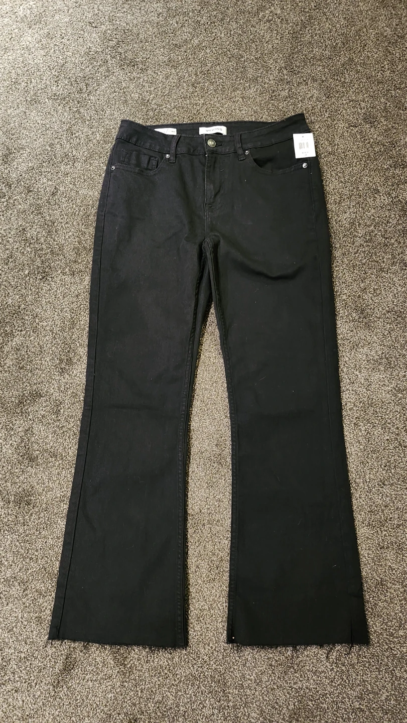 VIGOSS Black Flare Jeans - Size 28