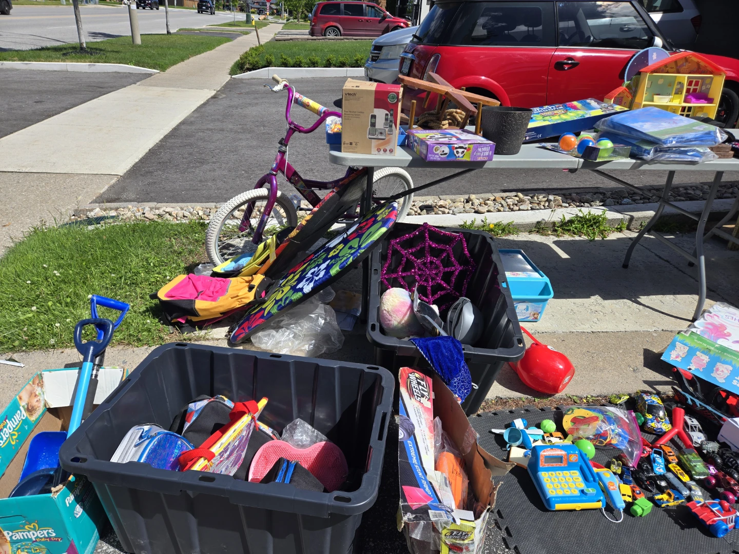 Moving garage sale - photo 2