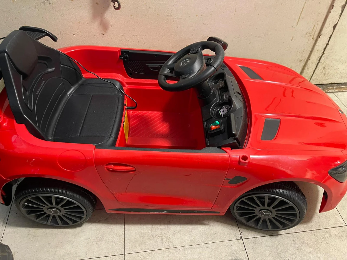Red Mercedes-Benz AMG GT Ride-On Car for Kids - photo 2