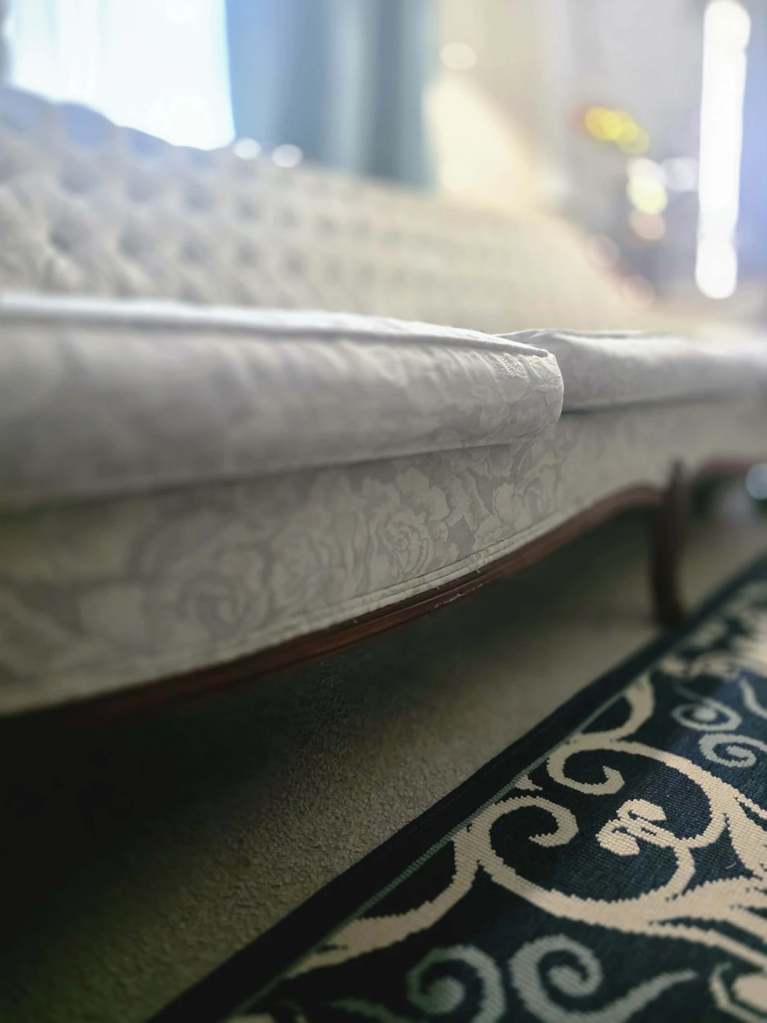 Vintage Tufted Sofa - photo 3