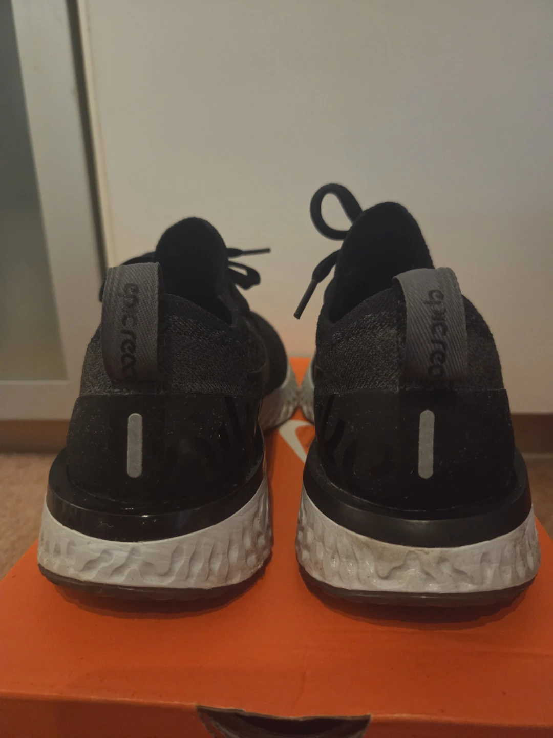 Nike Epic React Flyknit (GS) Youth Shoes - photo 2