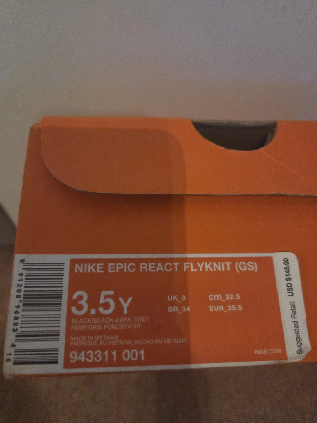 Nike Epic React Flyknit (GS) Youth Shoes - photo 4