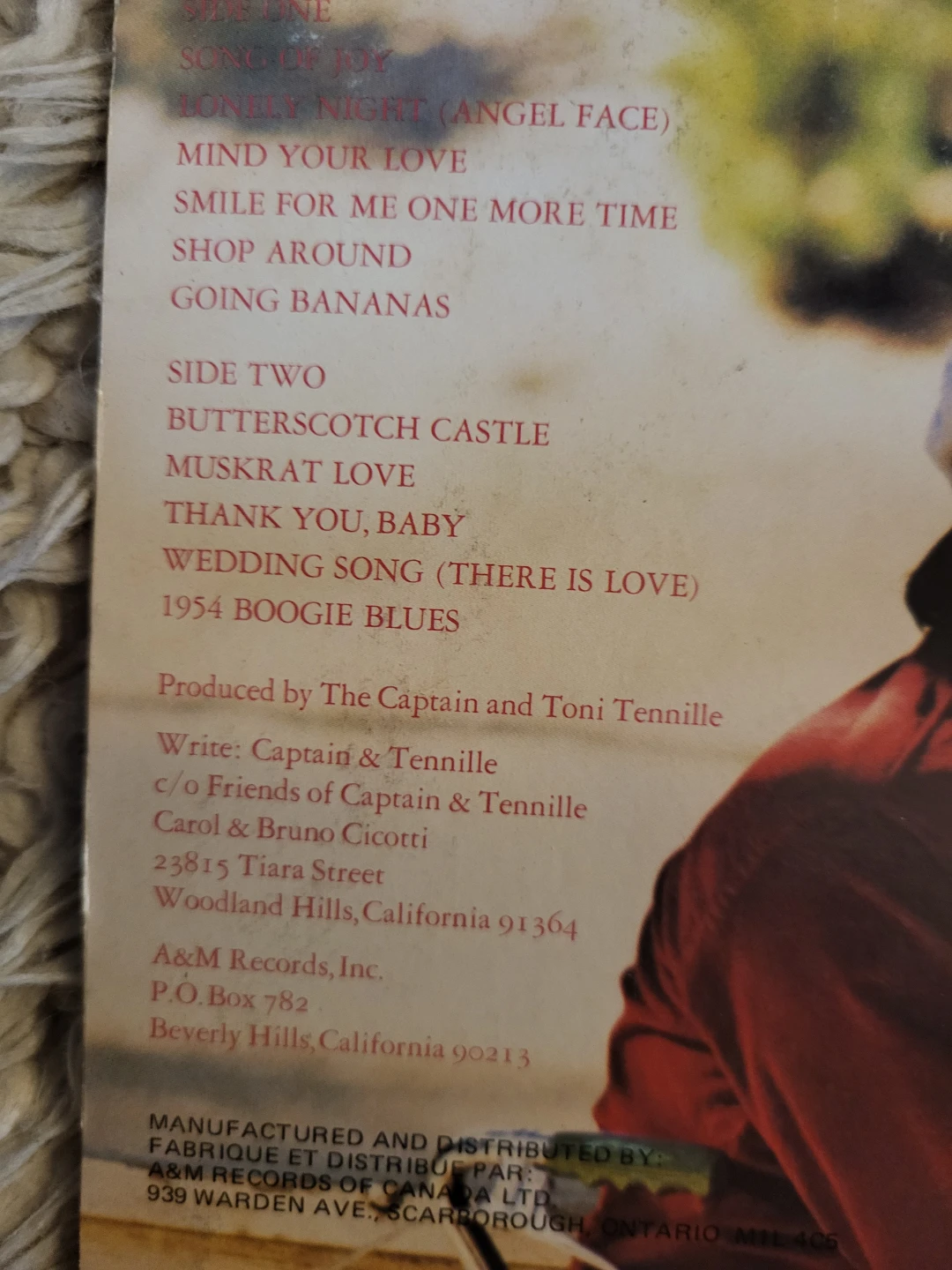 ⚽️ Captain & Tennille Song of Joy Vinyl Record - photo 3