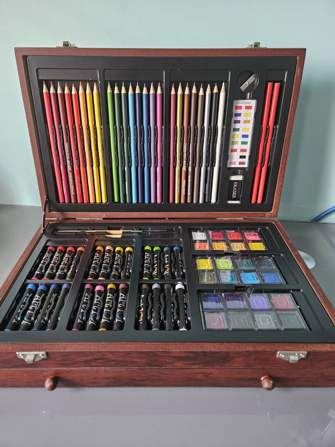 Massive Art Supply Set With Sketchbooks - photo 2