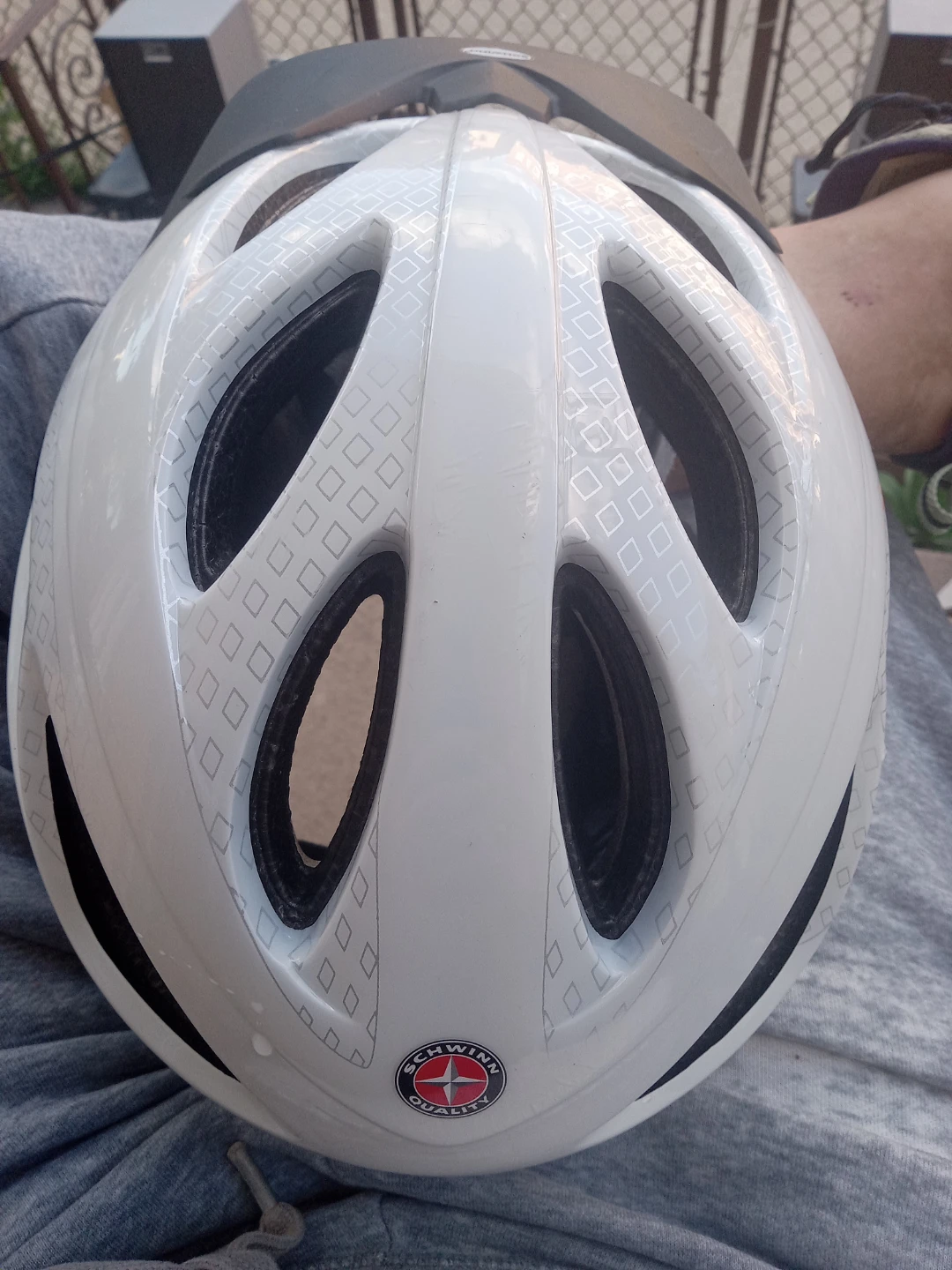 Schwinn Guardian Bike Helmet - photo 2