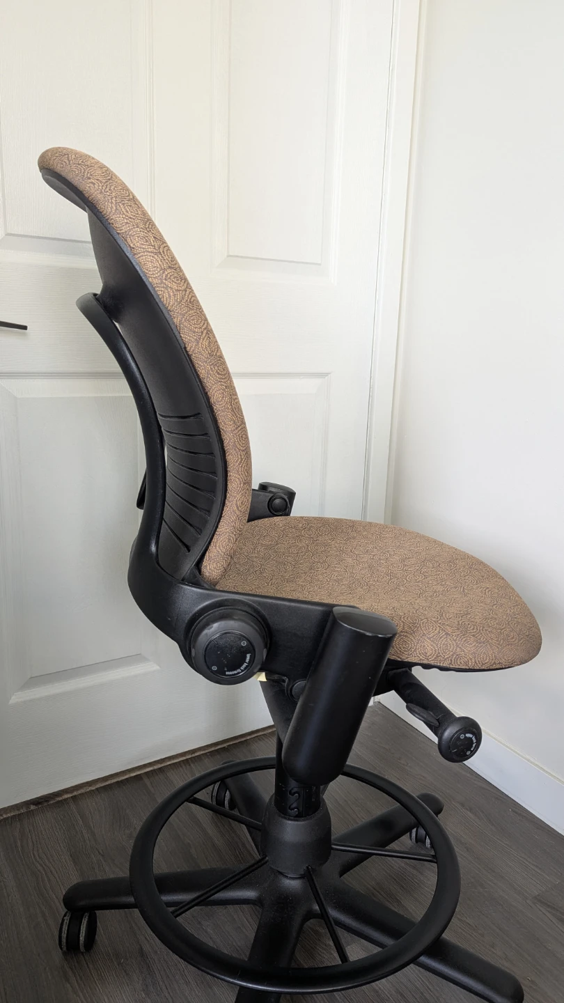 Steelcase Leap chair - photo 3