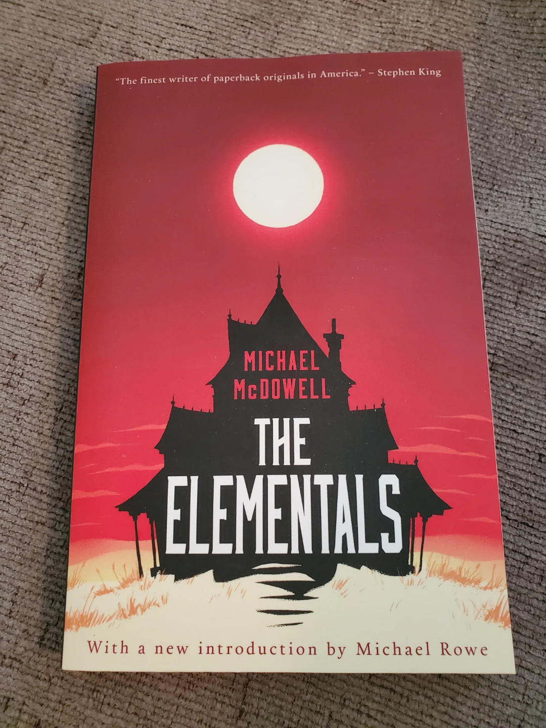 The Elementals by Michael McDowell ⚽