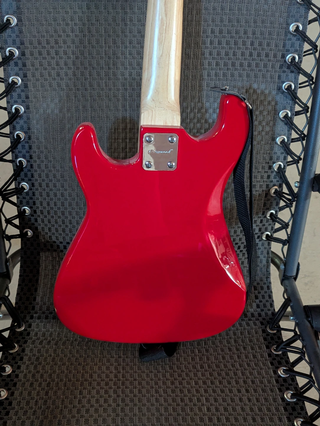 Red Electric Guitar - photo 4
