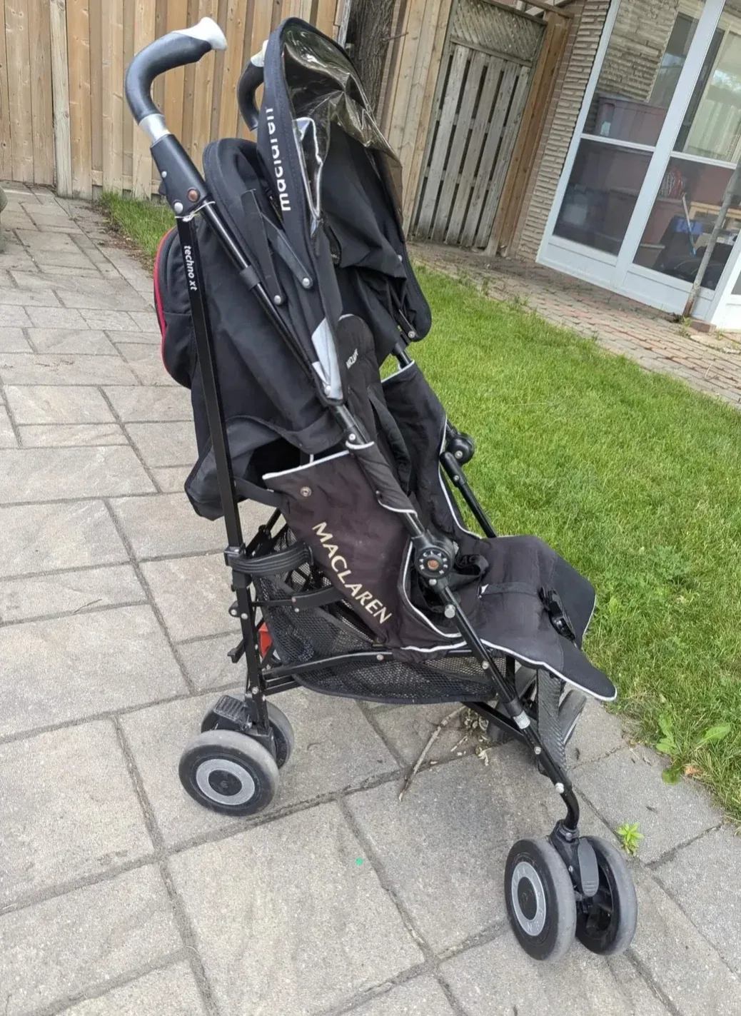 Maclaren Techno XT umbrella stroller - photo 3