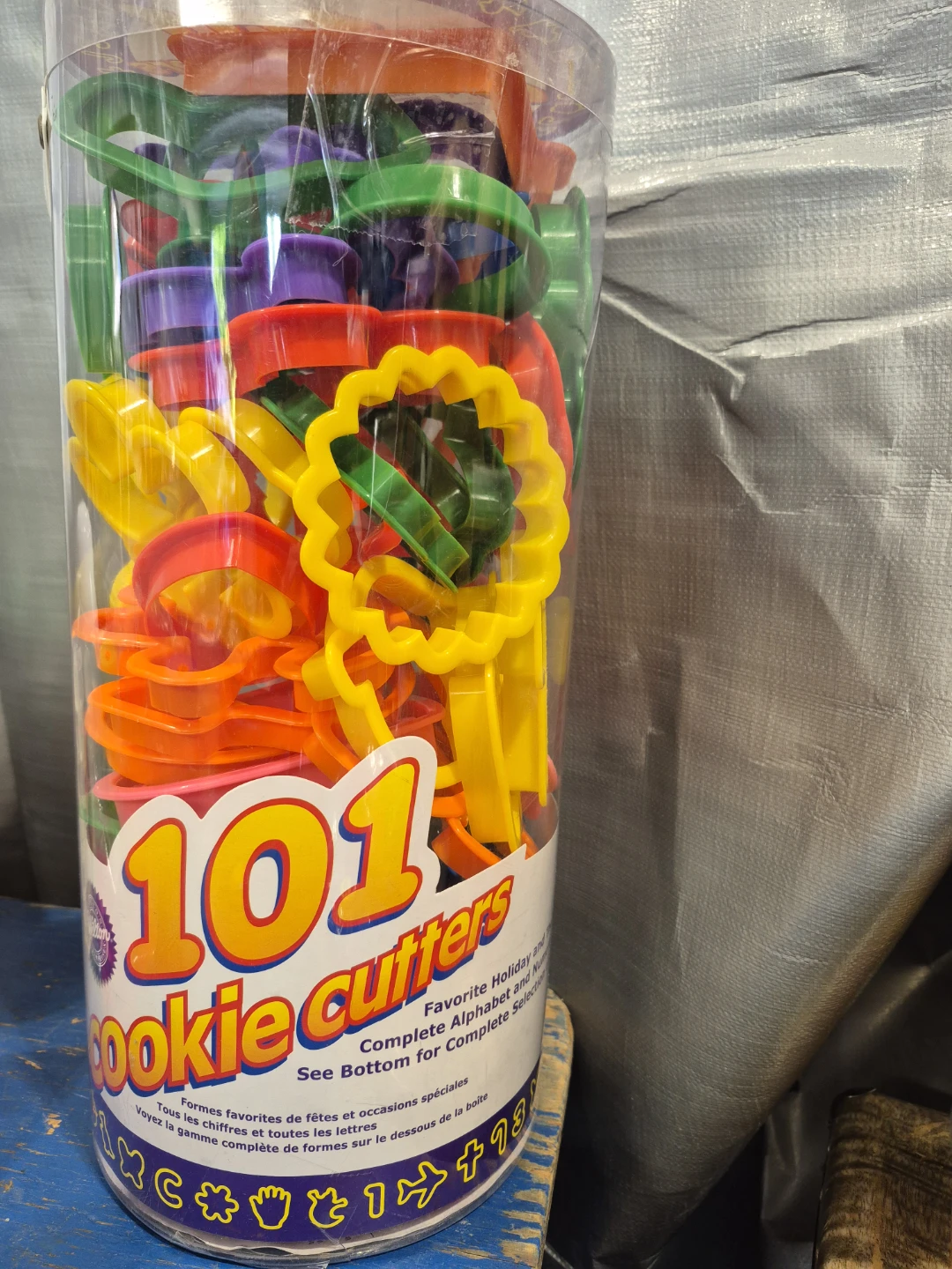 101 Cookie Cutters Set