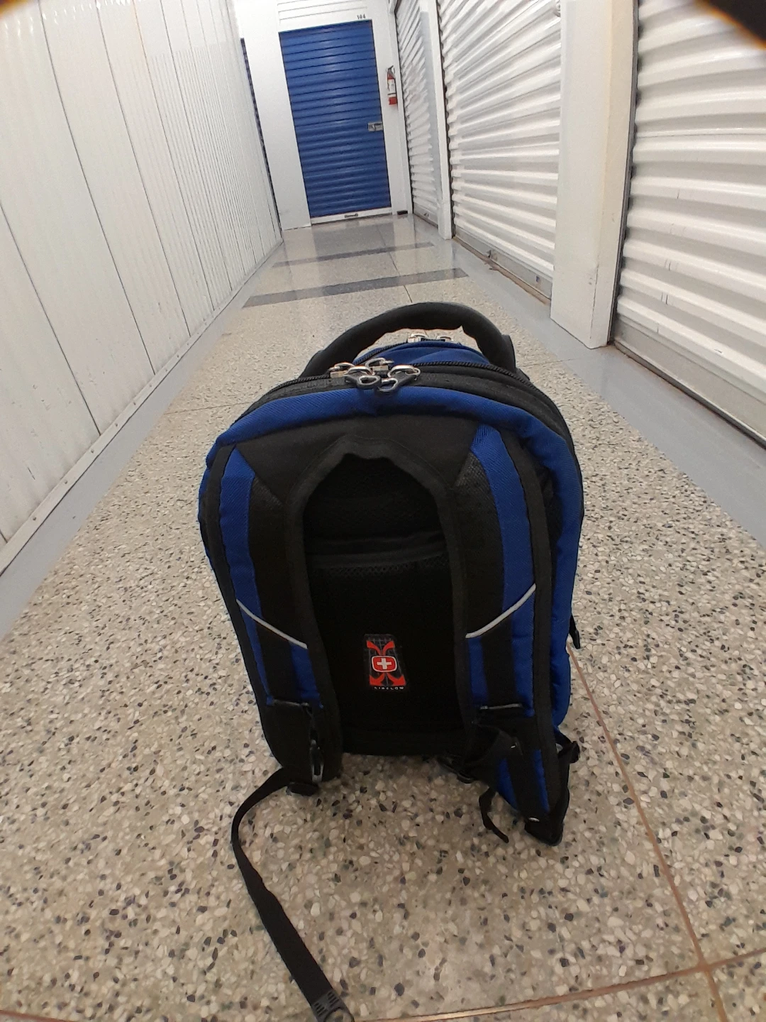Swiss Gear Backpack XL Size - photo 2