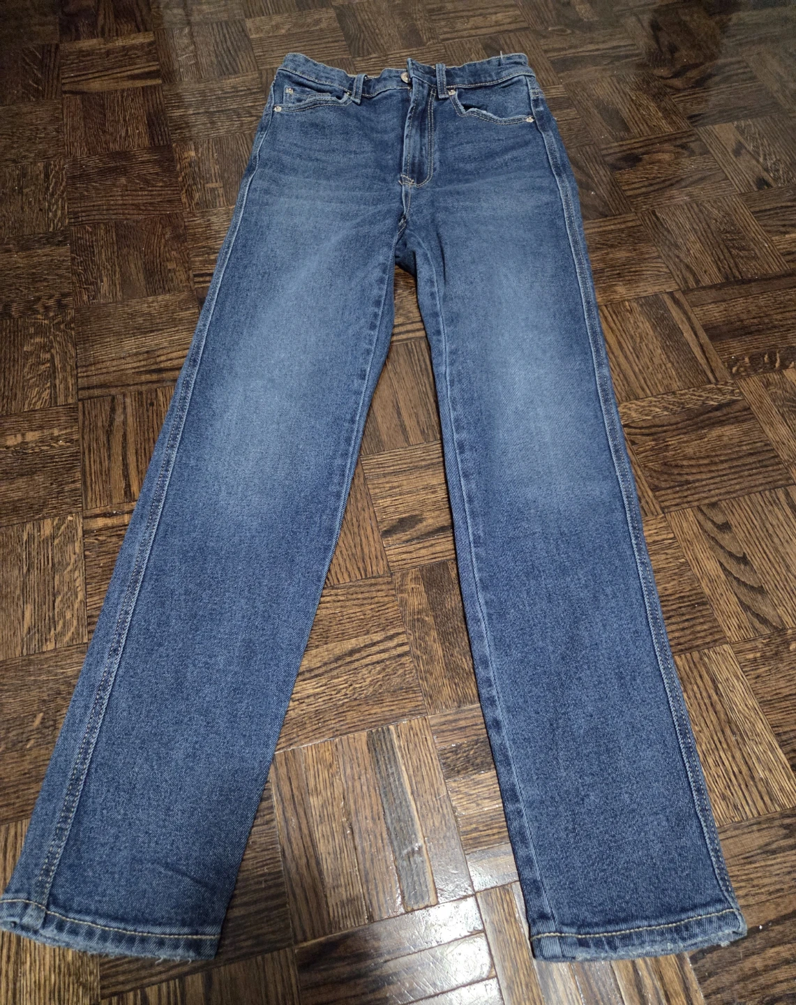 Stradivarius Mom Slim Fit Jeans