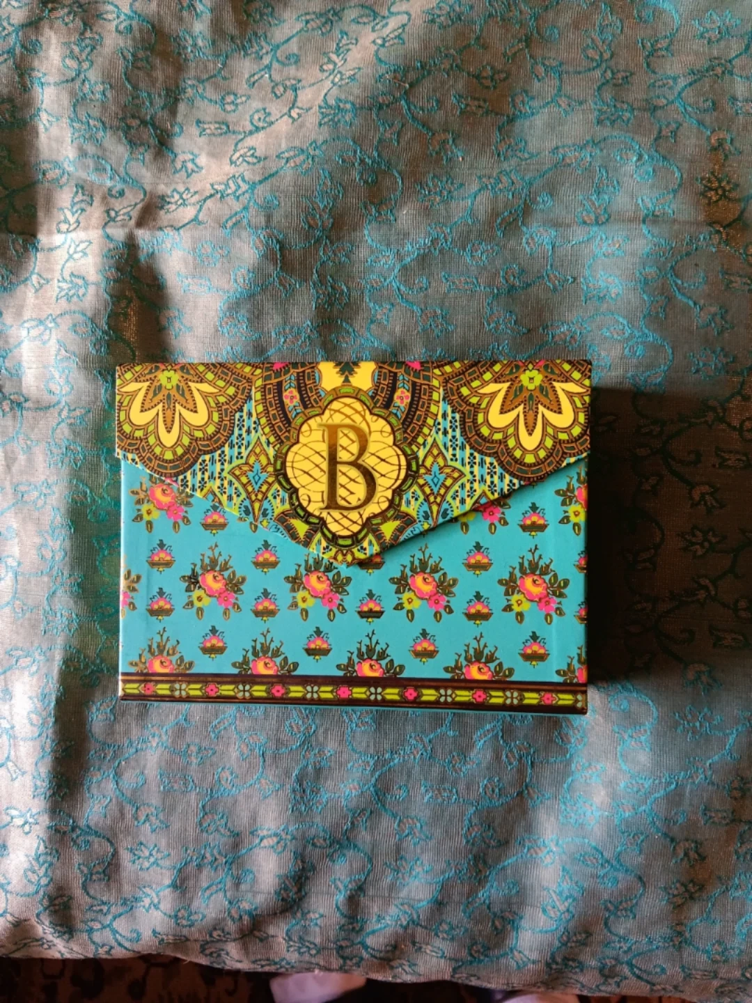 Decorative Box with matching paper and Envelopes - photo 2