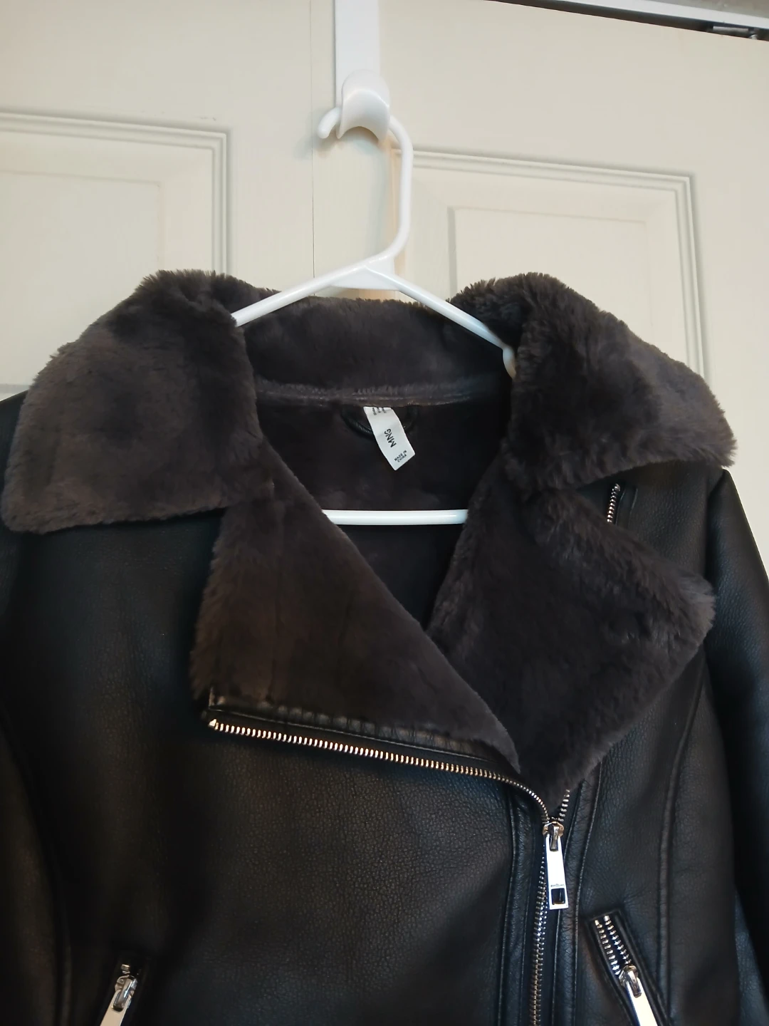 Mango faux leather black jacket, size small (S) - photo 3