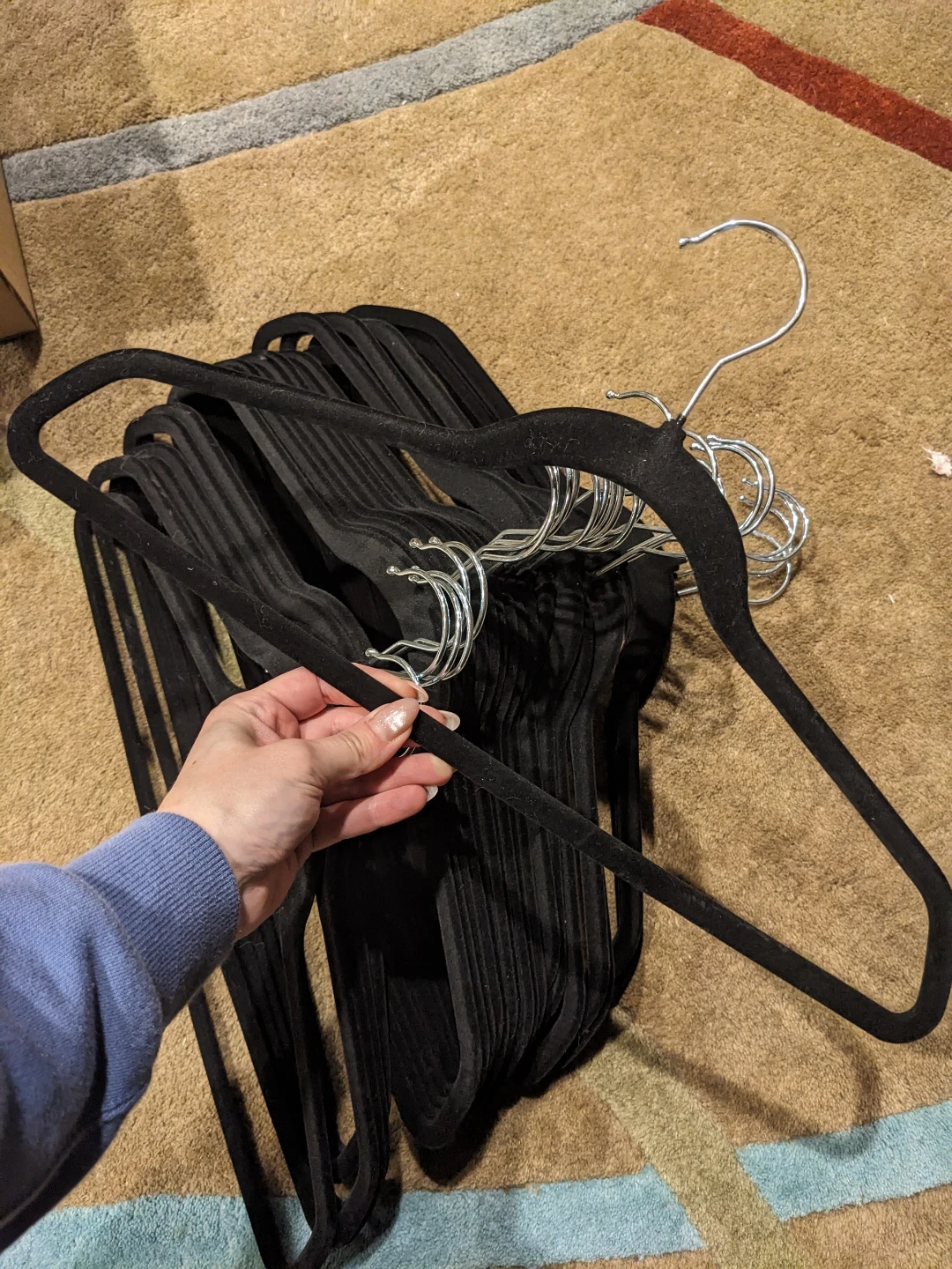 Black Velvet Hangers - photo 2