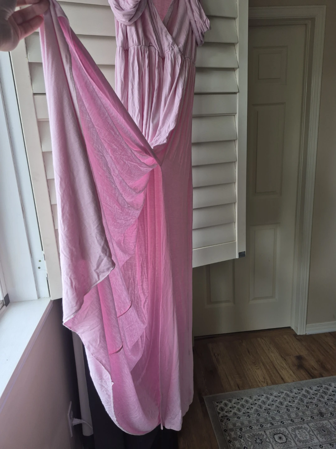 Maternity Off Shoulder Pink Maxi Dress Photoshoot - photo 4