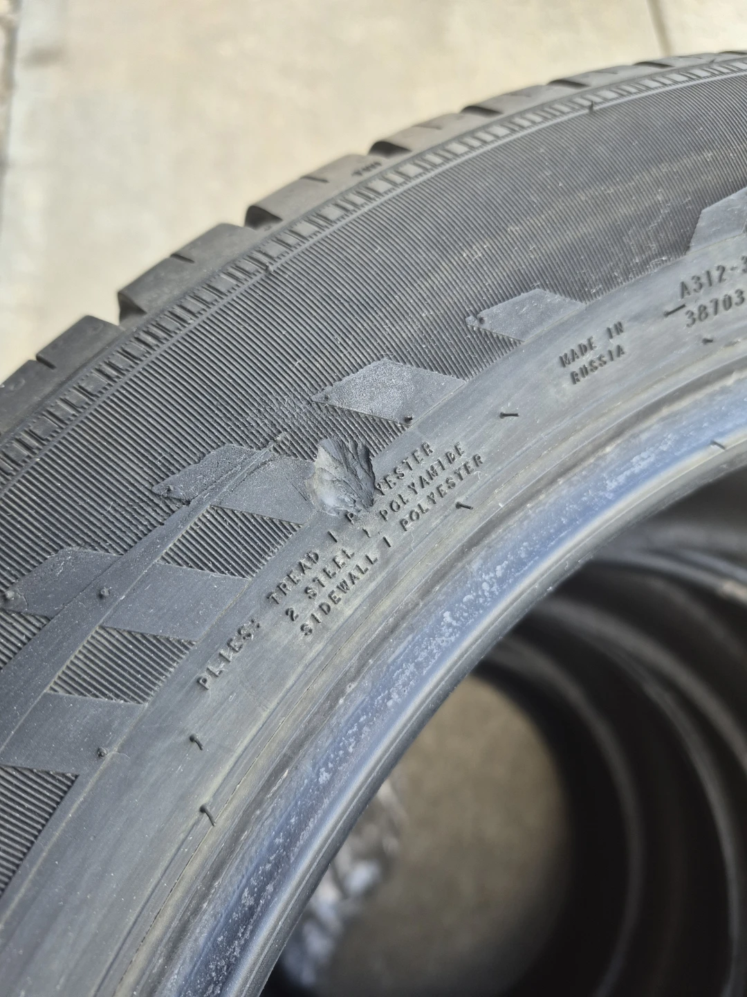 Nokian eNTYRE 2.0 A whole set of 4 tires for only $60 - photo 2