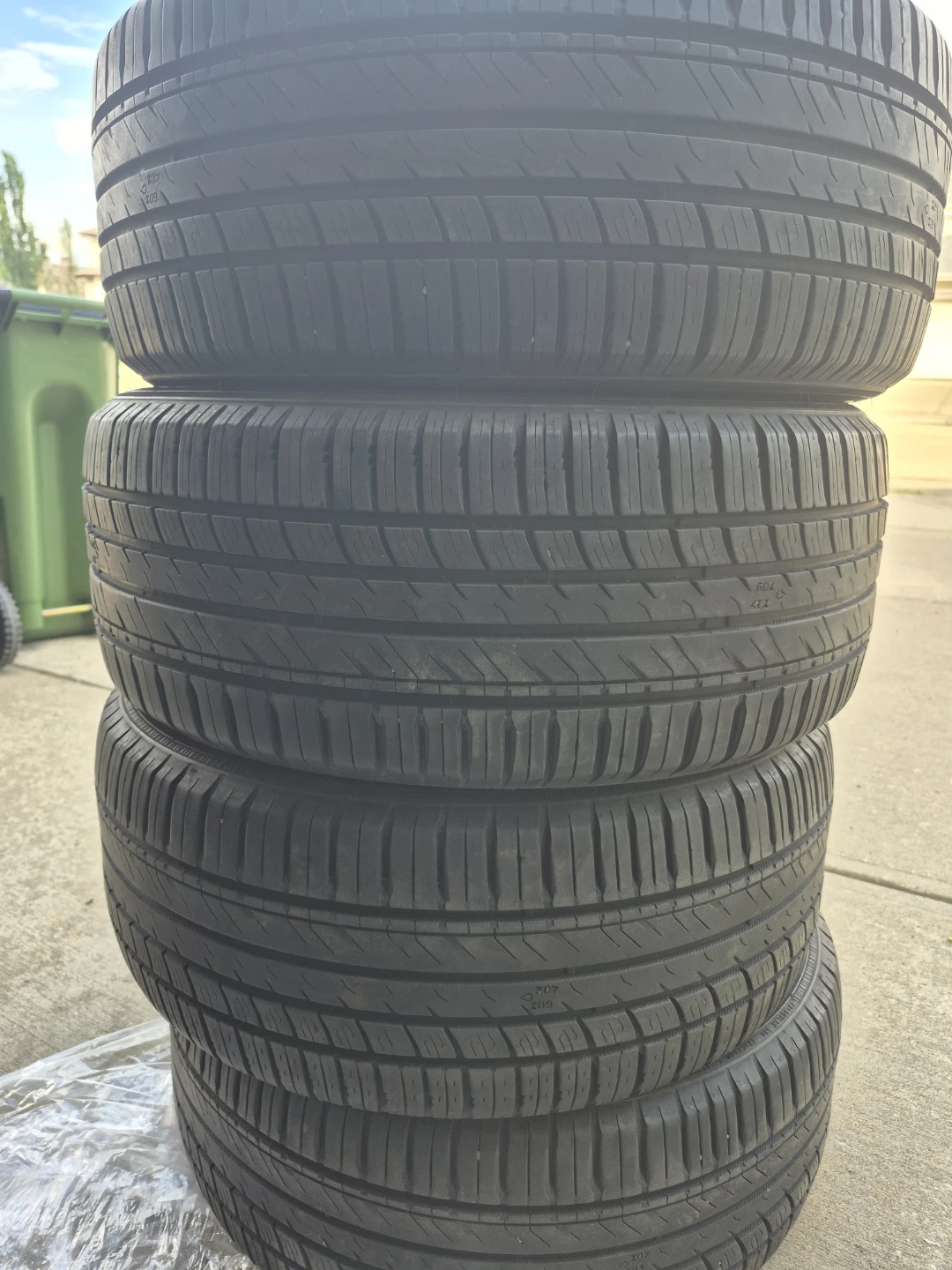 Nokian eNTYRE 2.0 A whole set of 4 tires for only $60 - photo 4