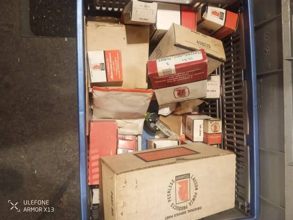 NOS small engine parts - photo 2