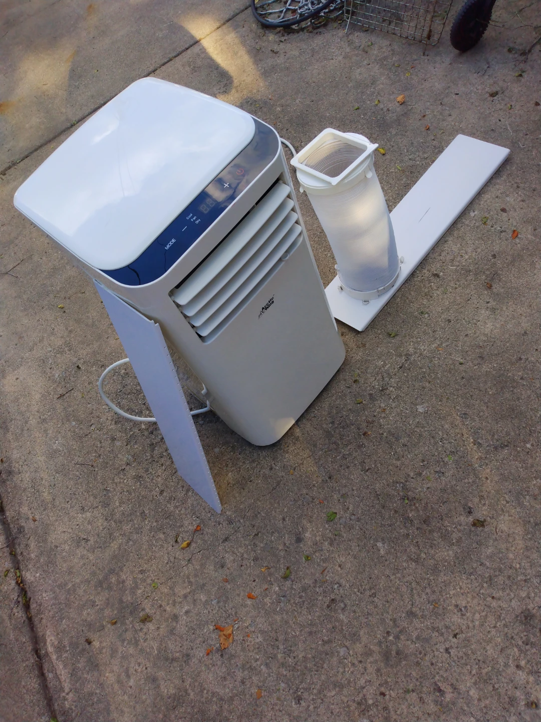 Arctic King Portable Air Conditioner/Dehumidifier. - photo 4
