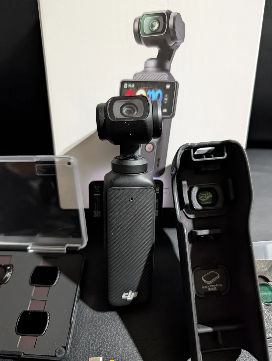 DJI Osmo Pocket 3 Creator Combo Camera - photo 3