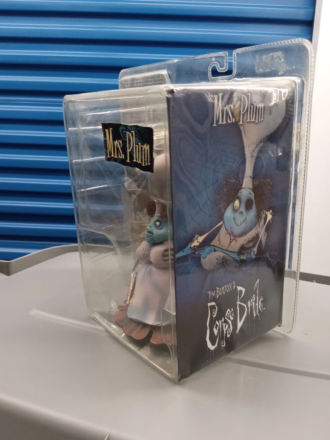 Tim Burton's Corpse Bride Mrs. Plum Figure - photo 3