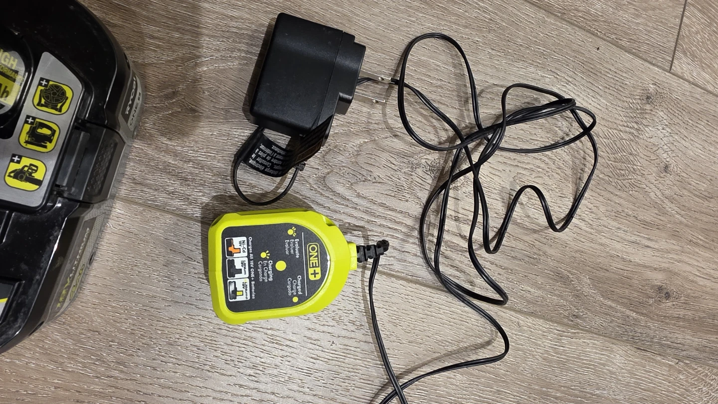 Two Ryobi ONE+ 18V Lithium 4.0Ah Battery and charger - photo 2