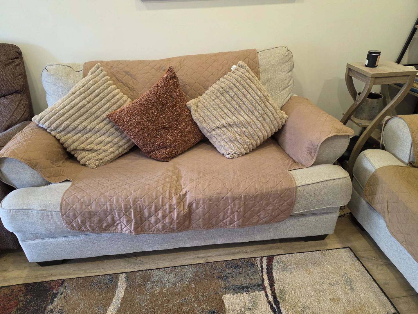 Light Grey Living room set:  2 Loveseat Sofas, rug, painting - photo 5