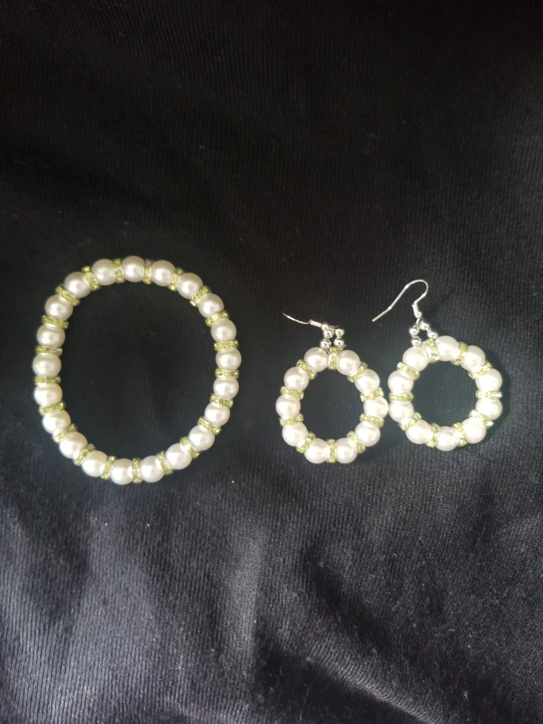 Pearl Bead Bracelet and Hoop Earrings Set ⚽️