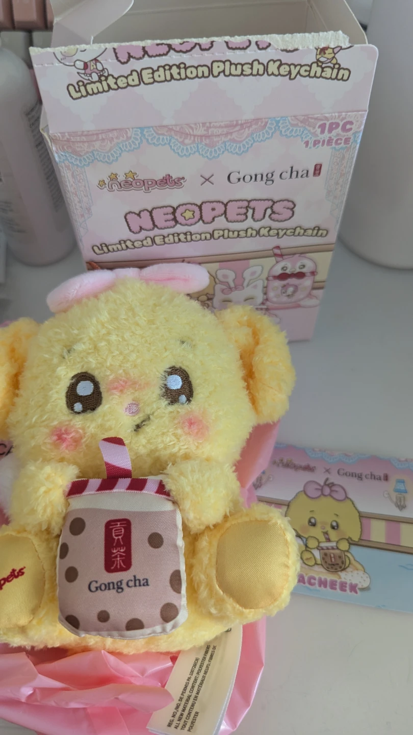 Neopets x Gong Cha Limited Edition Plush Keychain - photo 2
